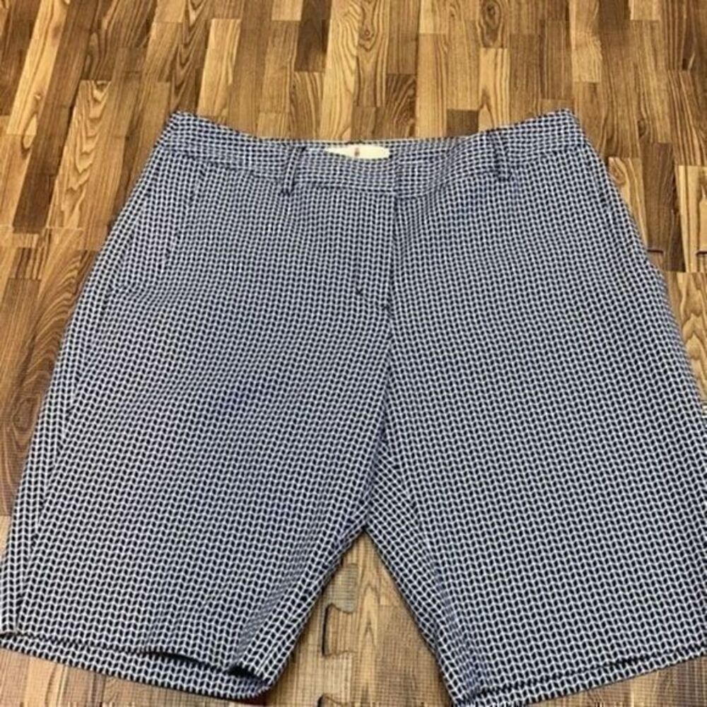 Sport Haley women’s golf shorts/Bermudez. Size 2.